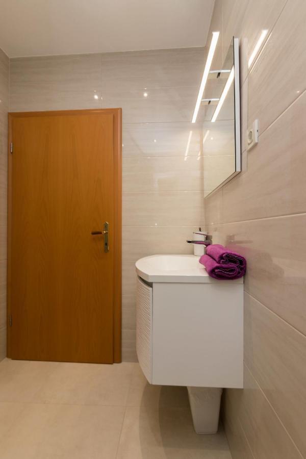 Apartments Villa Adore Ičići Екстериор снимка