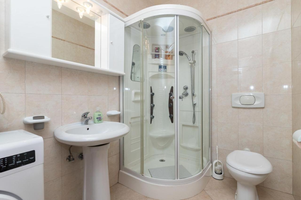 Apartments Villa Adore Ičići Екстериор снимка