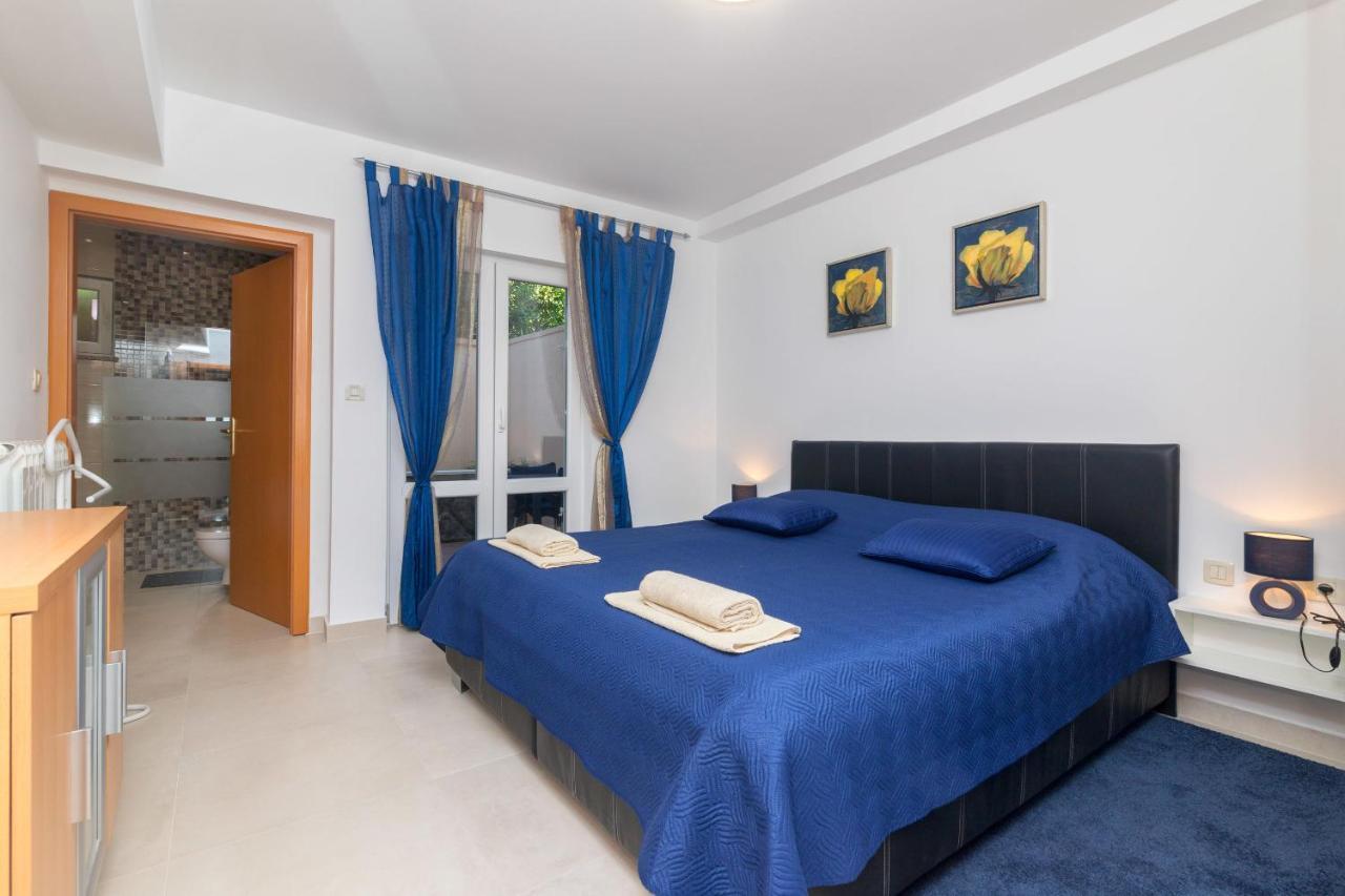 Apartments Villa Adore Ičići Екстериор снимка